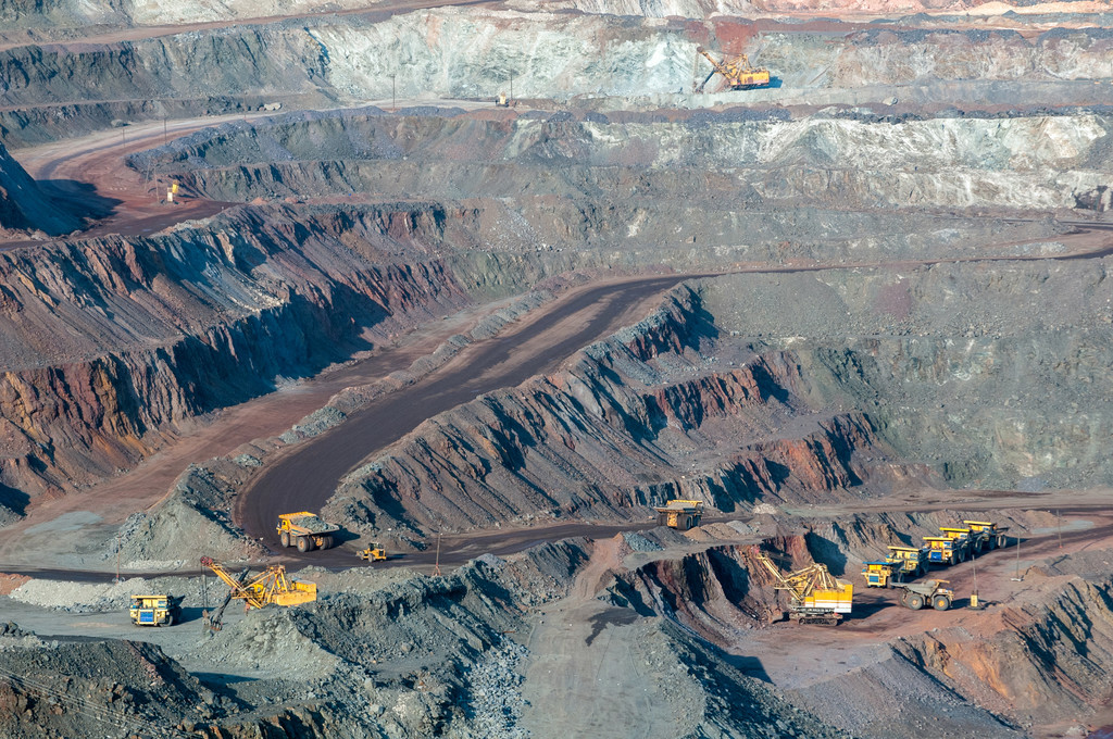 9月23日收盘铁矿石期货资金流入2.61亿元