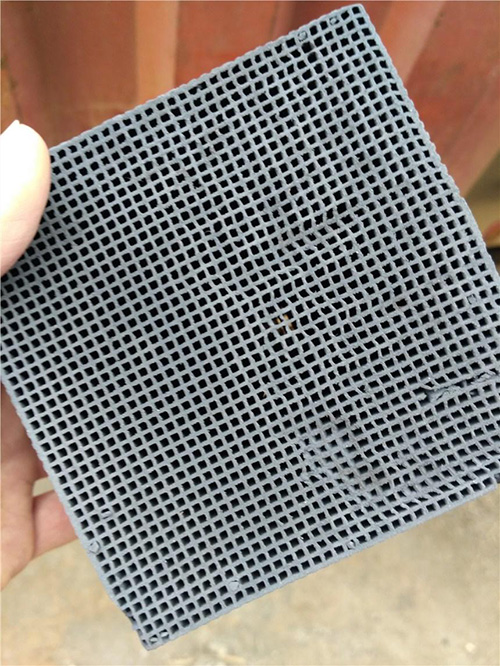 2024年10月4日防水蜂窝活性炭价格行情今日报价查询