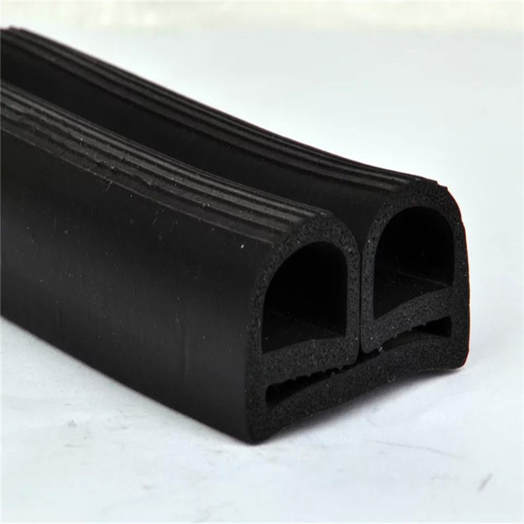 天然橡胶与合成橡胶：天然胶跌后回调 合成胶挺价成交受阻