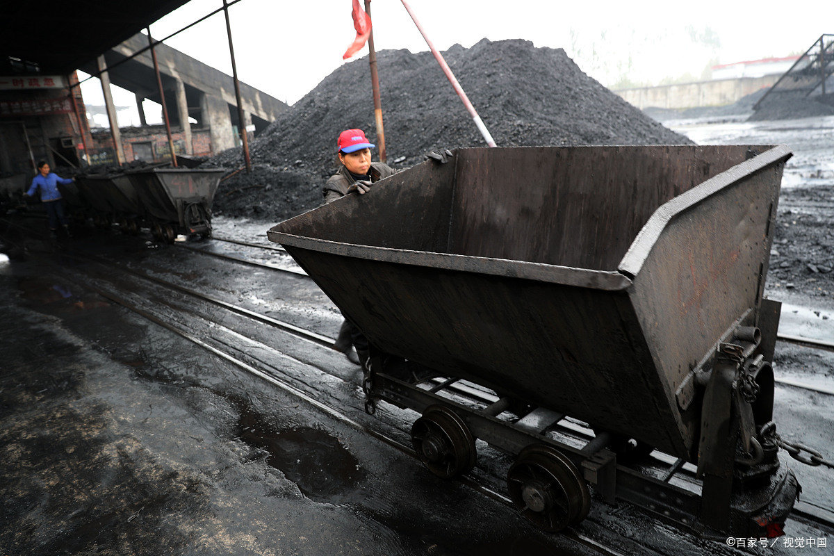 焦炭期货1月17日主力小幅上涨1.75% 收报1798.0元