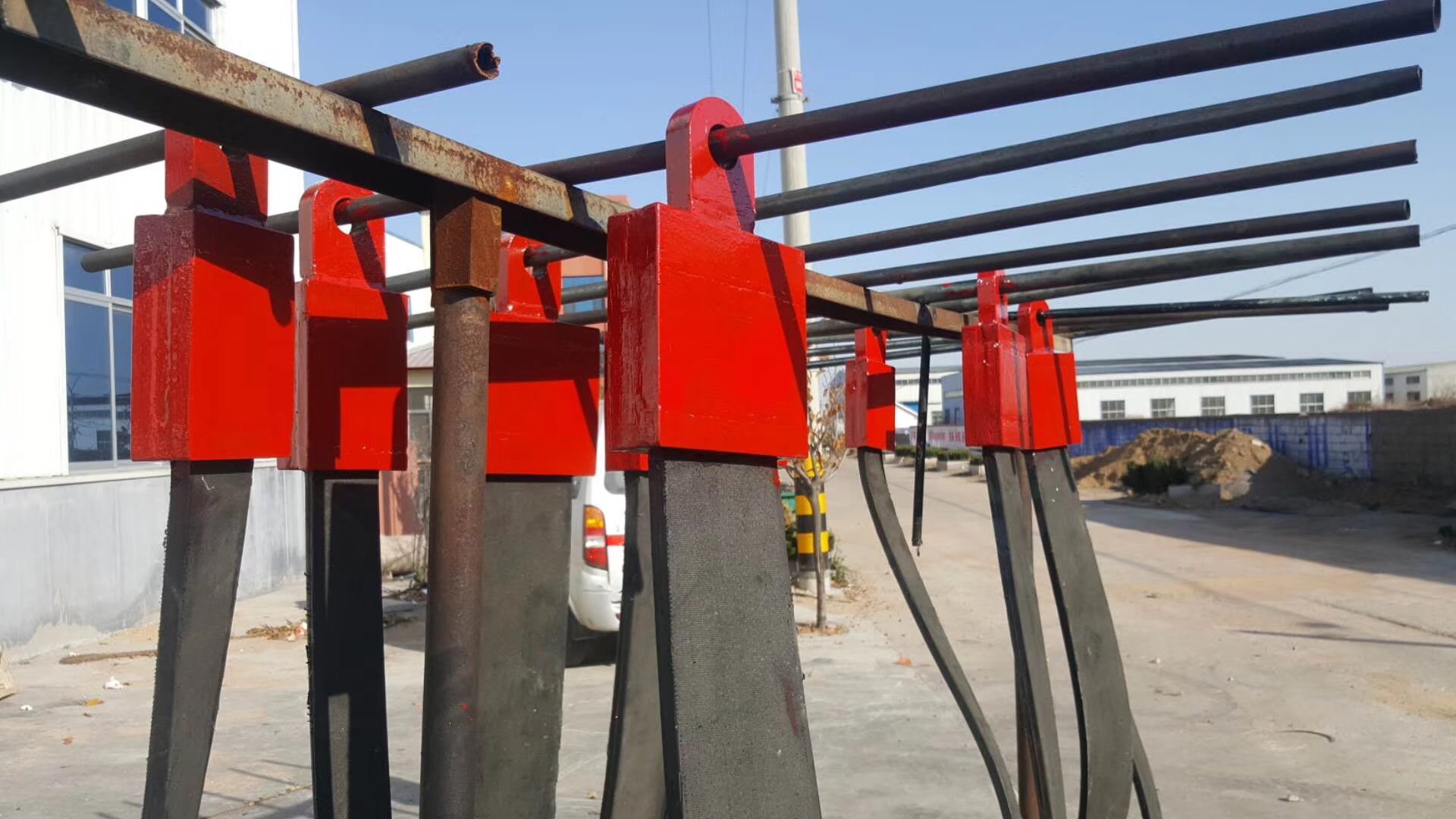 节前工厂备货基本结束 橡胶期价短期或震荡回调