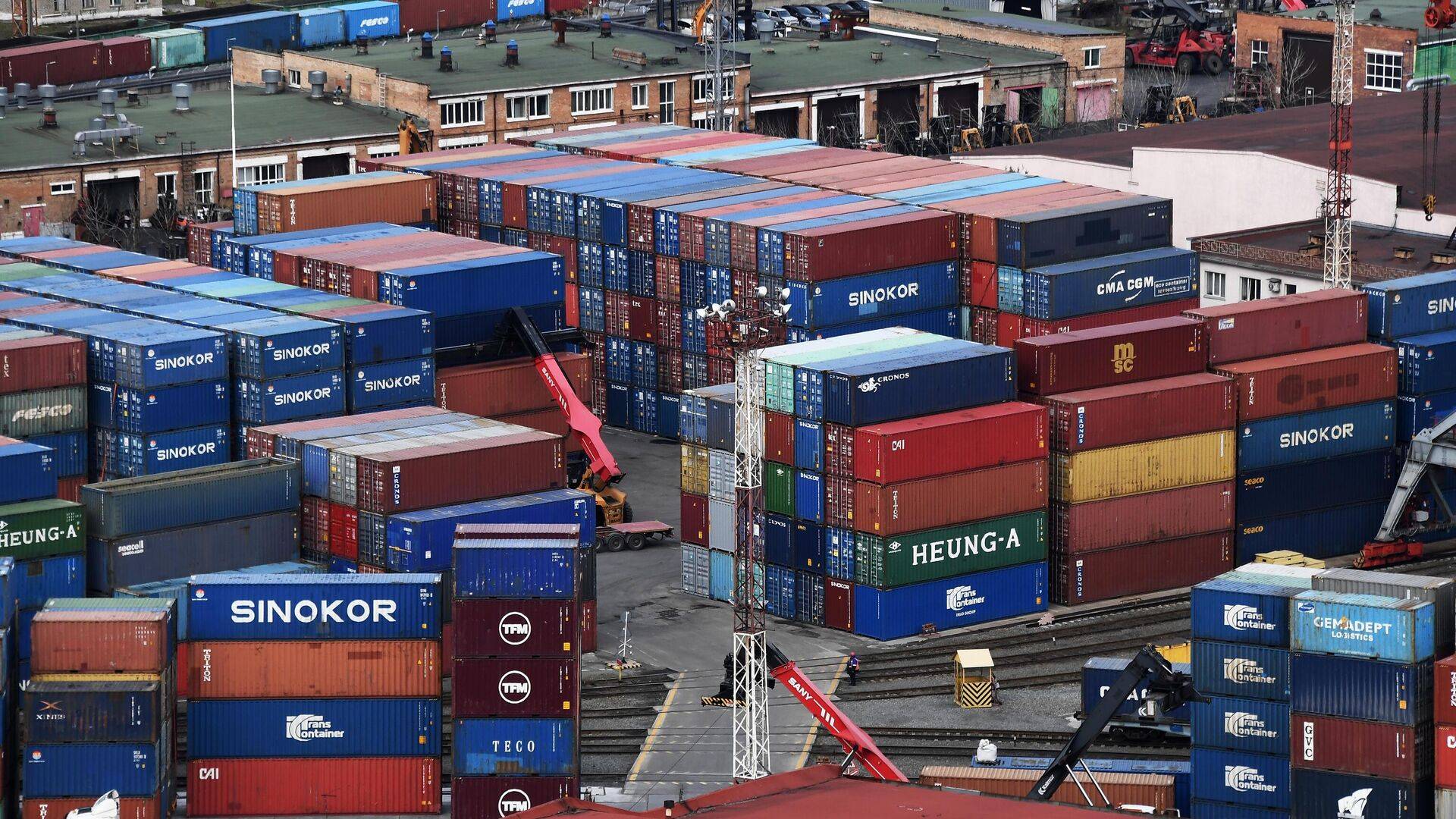 俄罗斯供应下滑叠加中东调价支撑油价 油价继续上涨